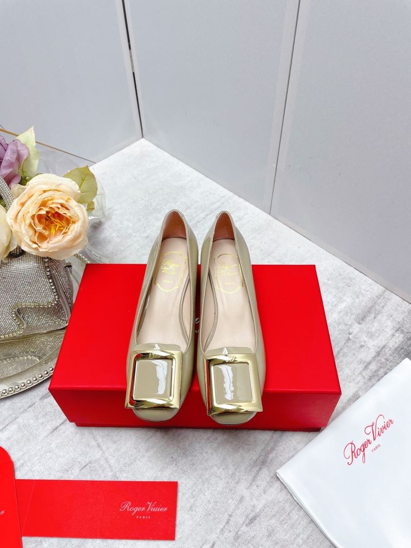 Roger Vivier flat shoes